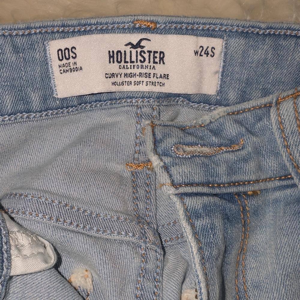 Hollister Women's Denim Flare Jeans - Picture 2 of 4
